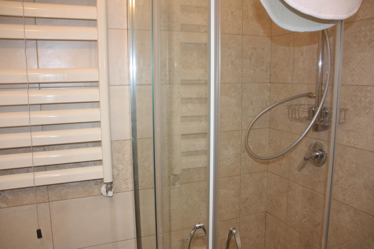 B&B Hospital Катандзаро Экстерьер фото